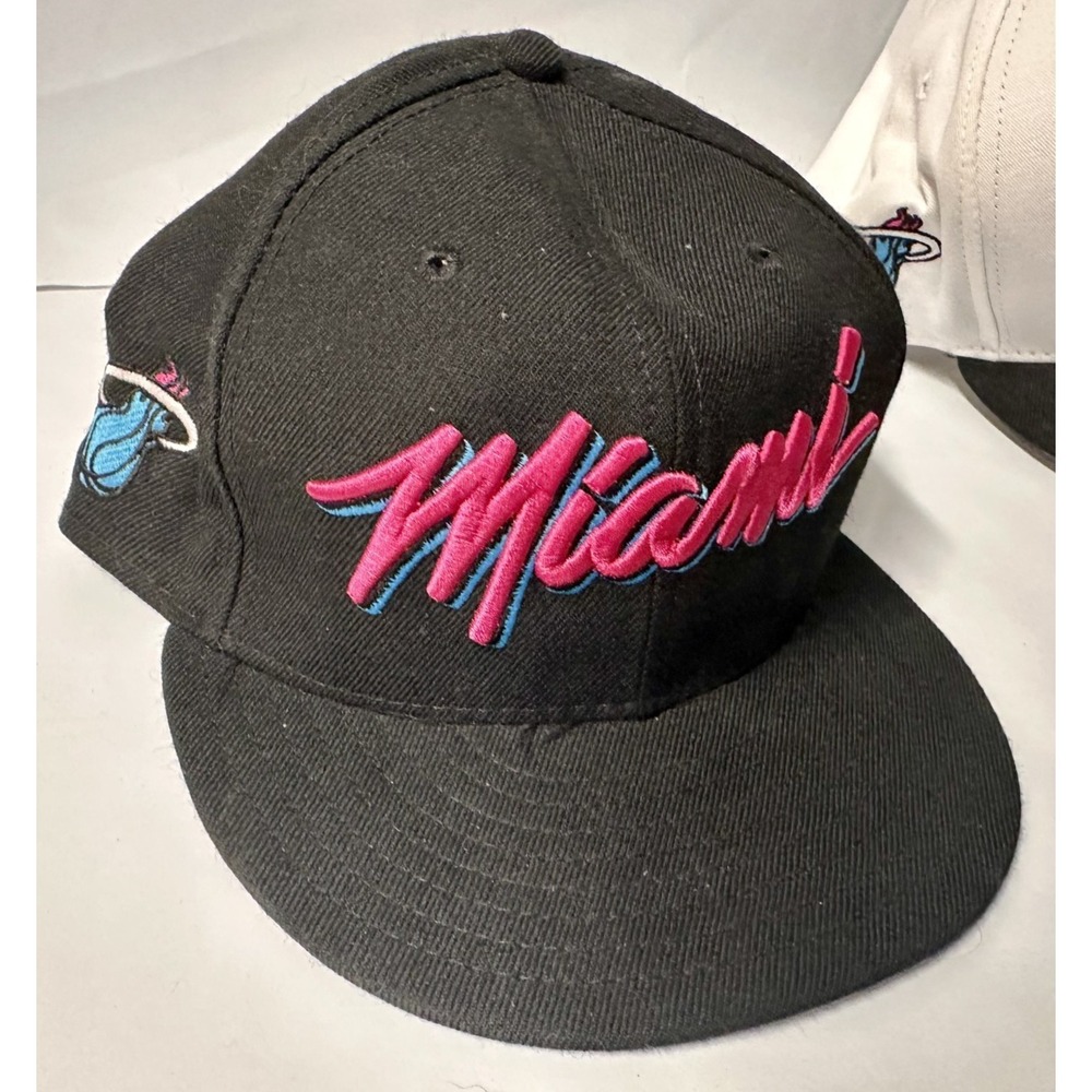 ~2010 RARE! Lot of 5 Miami Heat NBA Snapback Hats New Era 9FIFTY Mitchell & Ness - Picture 15 of 16
